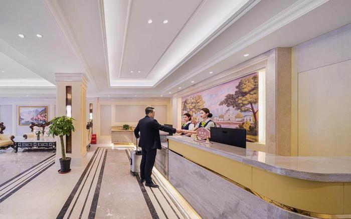Vienna Hotel Beijing West Railway Station Lize Business District Flagship