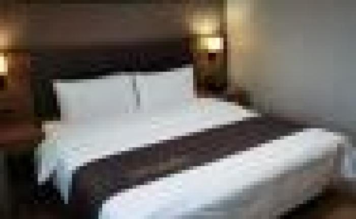 Home Inn Plus Shanghai Middle Ring Jinshajiang Road Fengzhuang Metro Station