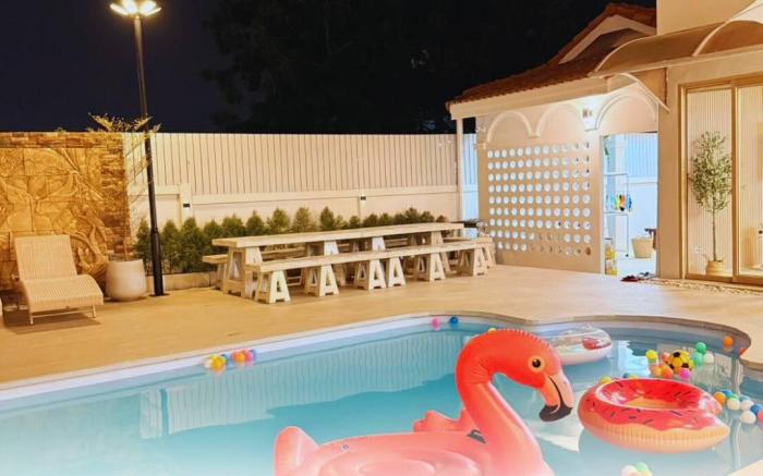 The White Palm Villa & Pool