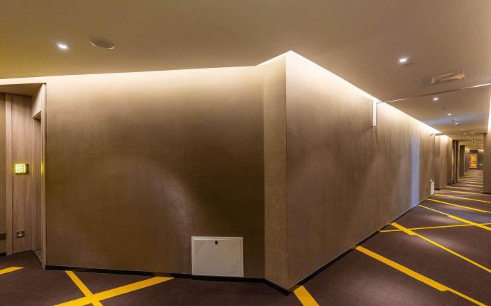 IU Hotel Lanzhou Olympic Sports Center Wanda Mao Subway Station