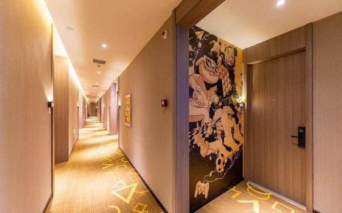 IU Hotel Lanzhou Xiguan Subway Station Zhongshan Bridge