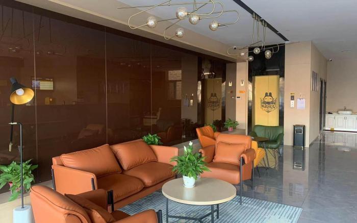 Iu Hotel Zhangjiakou No1 High Speed Railway Station