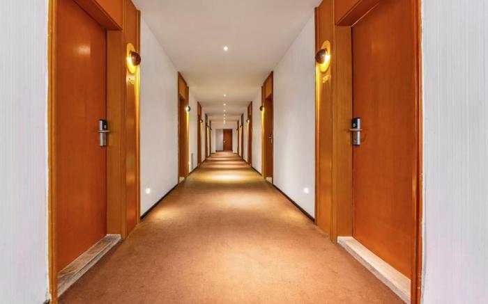 Iu Hotel Binzhou Shandong University of Aeronautics and Astronautics