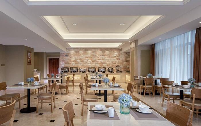 Vienna International Hotel Changsha Ningxiang City Government High-speed Railway Station