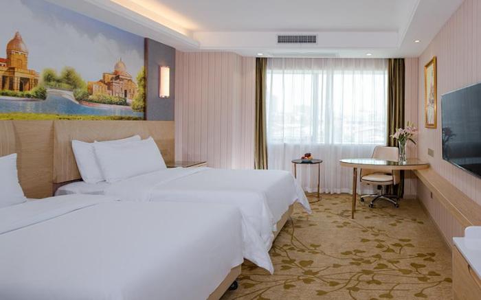 Vienna International Hotel Changsha High-speed Railway South Station Wanjiali Plaza