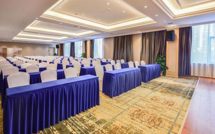 Vienna International Hotel 5.0 Guangdong Shaoguan Nanhua Wanbo