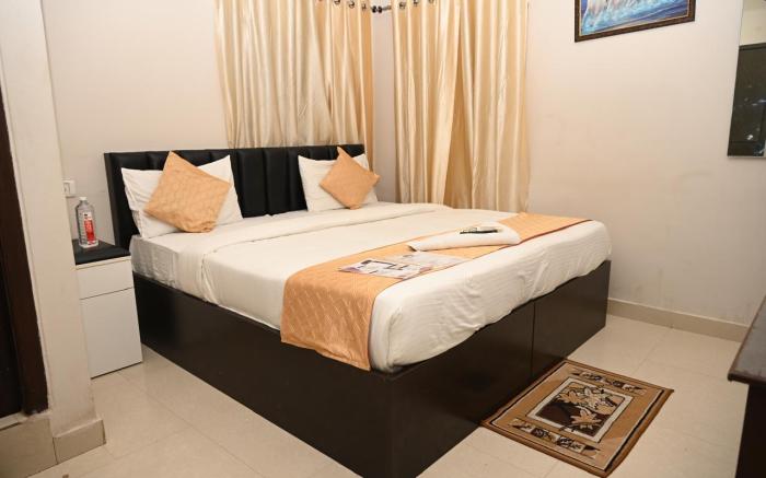Qube Inn Luxury Hotel Rooms
