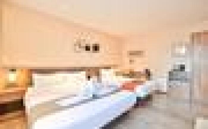 Home Inn Plus Changchun Ziyou Road China Japan Union Hospital