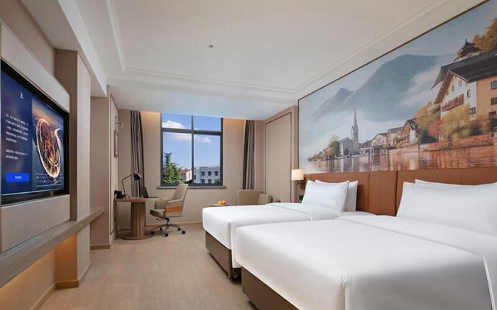 Vienna Hotel Xiantao Fuzhou Avenue