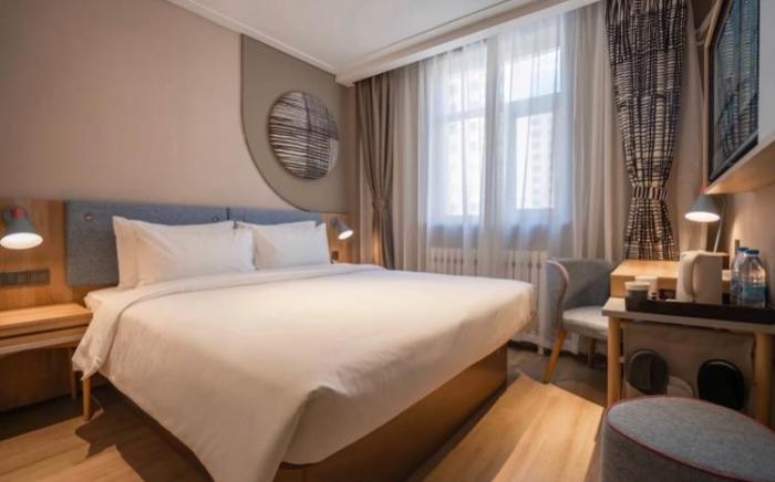 Home Inn Neo Urumqi Trade City July Sauce Garden