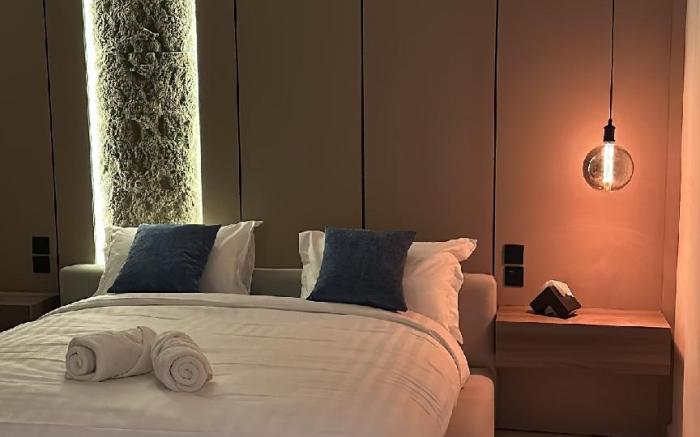 Executive Suite Modern 32
