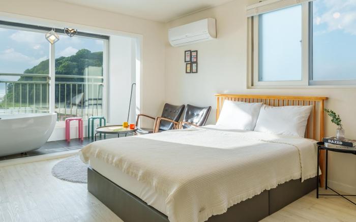 Samcheok Kong & Bee Ocean View Pension