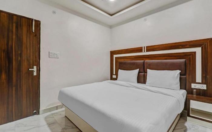 RROOMS Hotel Yamuna Palace