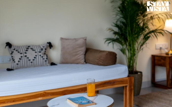 StayVista at Silver Leaf