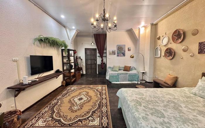 Sure Home/1 BR/Next to Hoan Kiem Lake/City view