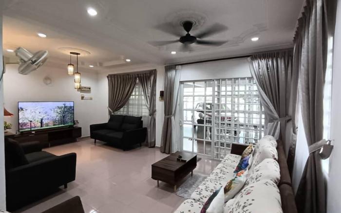 Grey Fantasy Homes - Family Room