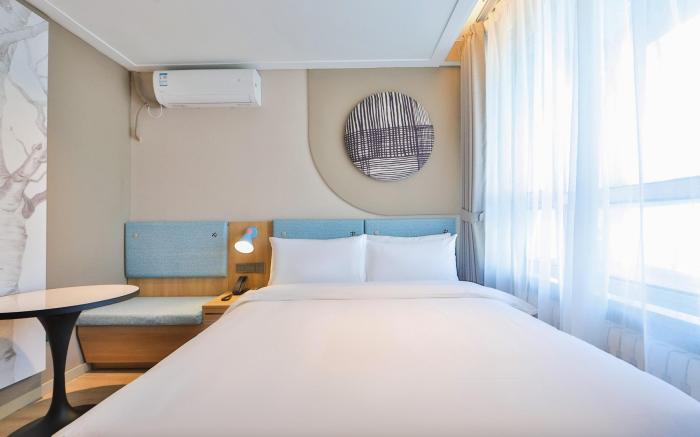 Home Inn Neo Changchun Quan'an Square Jida Second Hospital Airport Bus Station