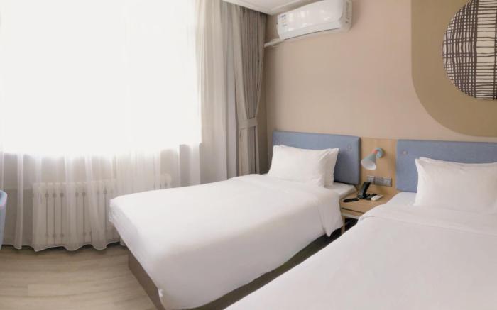 Home Inn Neo Changchun People's Square Jinshui Road Wanda