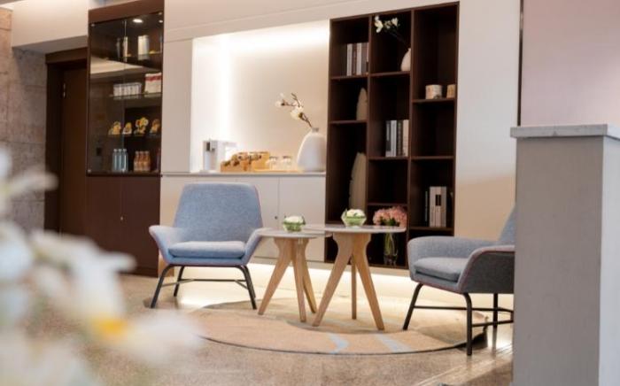 Home Inn Neo Tianjin Weidi Avenue City Cultural Center