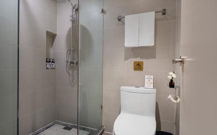 Home Inn Style Urumqi City Government Nanhu Plaza Metro Station