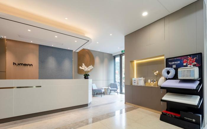 Home Inn Wuhan Huazhong University of Science and Technology Guanggu Pedestrian Street