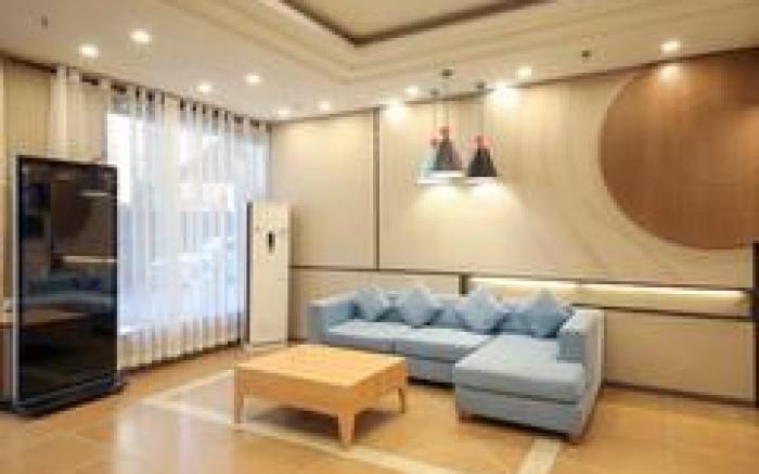 Home Inn Wuhan Youyi Avenue Hubei University Metro Station