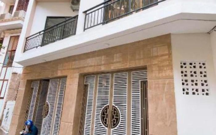 Era Apartment Chua Ha