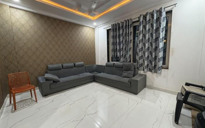 Silver Nest Farms 3BR Villa with Pool by Homeyhuts