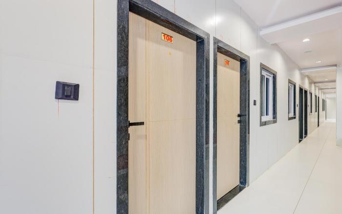 Hotel O jalsha Pandit Dindayal Upadhyay Indoor Stadium