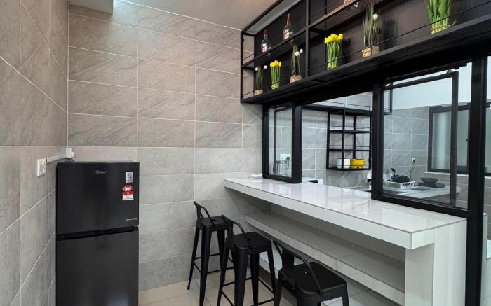 Pr1ma Residency Kampung Paloh(Comfy House)