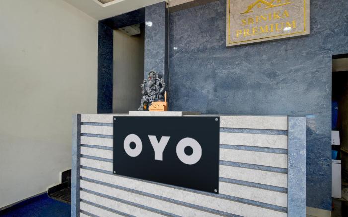 Hotel O Srinika premium near airport