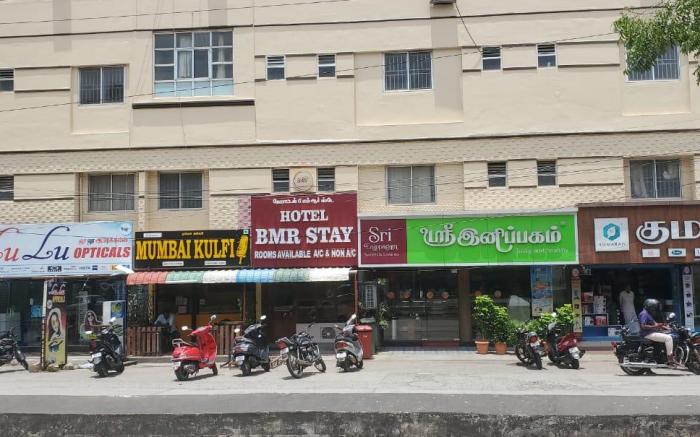 Hotel  BMR  Stay