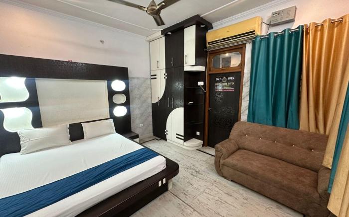Royal Home Stay