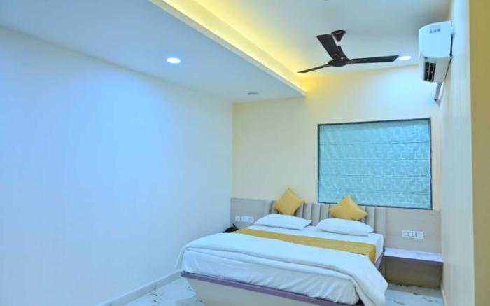 SAI REGAL LUXURY ROOMS