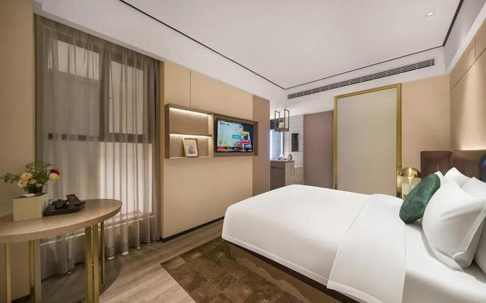 Quanzhou Fengze Puxi Wanda Plaza Yishang PLUS Hotel