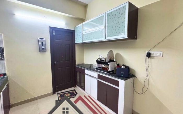 Elegant 3BHK Apartment in Tolichowki (by SH)