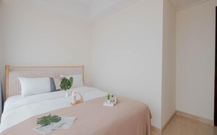 Menteng Park 2BR near Cikini Station By Travelio
