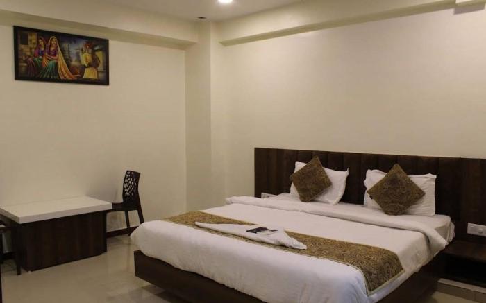 Hotel Rose Palace