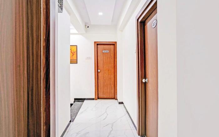 Collection O Lodha Experia Mall Dombiwali Formerly RR Suites