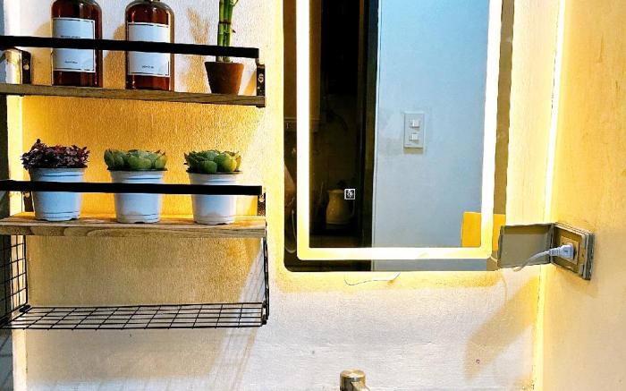 Burnham Suites Staycation  by Casa Amore