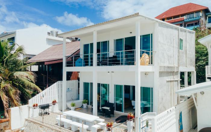 Phaladise Beach Villa    at Phala Beach, Ban Chang