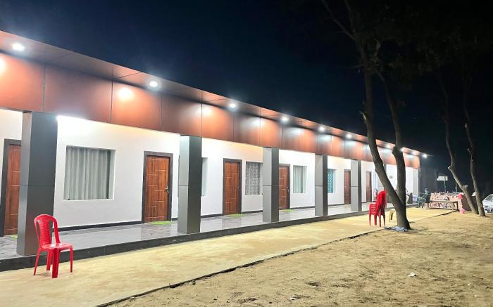Ananya Hotel & Restaurant, Naimisharanya