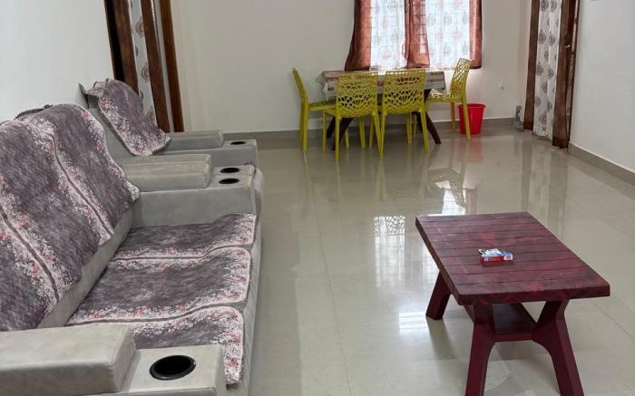 VISHNU HOMESTAY