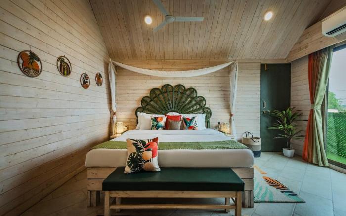 SaffronStays Shambhala Bhodi Lakefront Retreat