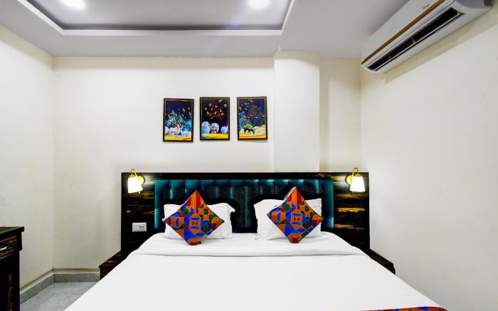 FabHotel O PNR Continental