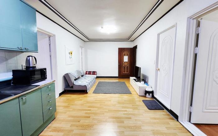 Banwoldang Station #1