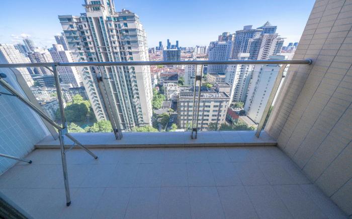 Tyms Premium 2 Bedroom 1 Living Apartment