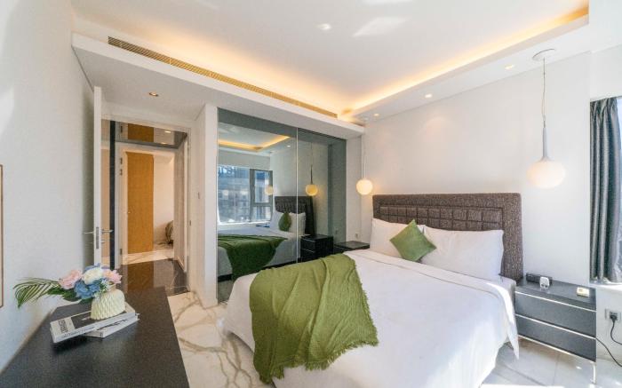 Tyms Comfortable 2BR Apartment Steps from Xujiahui