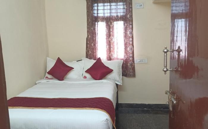 Spacious Top Floor Stay with 2 Beds & Kitchen