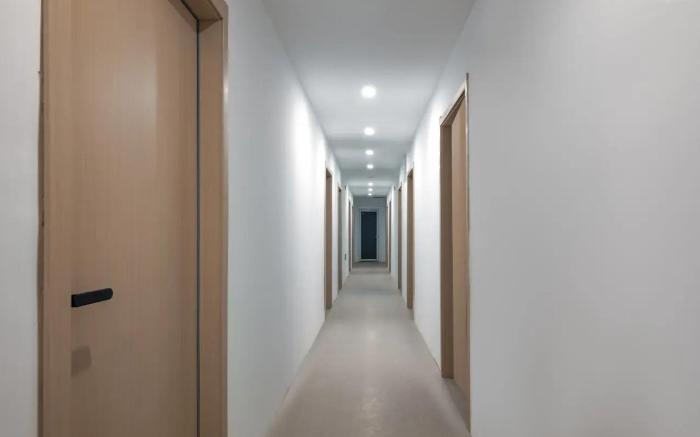 GooseRest Hotel,2km Temple of Heaven, 10m to Metro